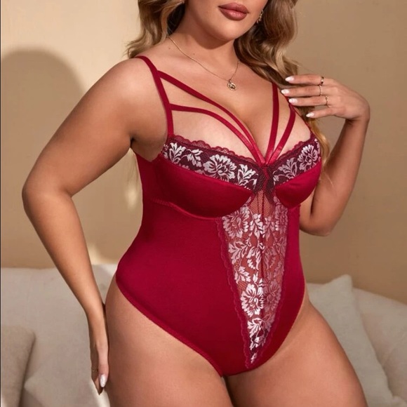 NEW INVENTORY 🔥Contrast Floral Lace Harness Underwire Teddy Bodysuit🔥 - Picture 3 of 7